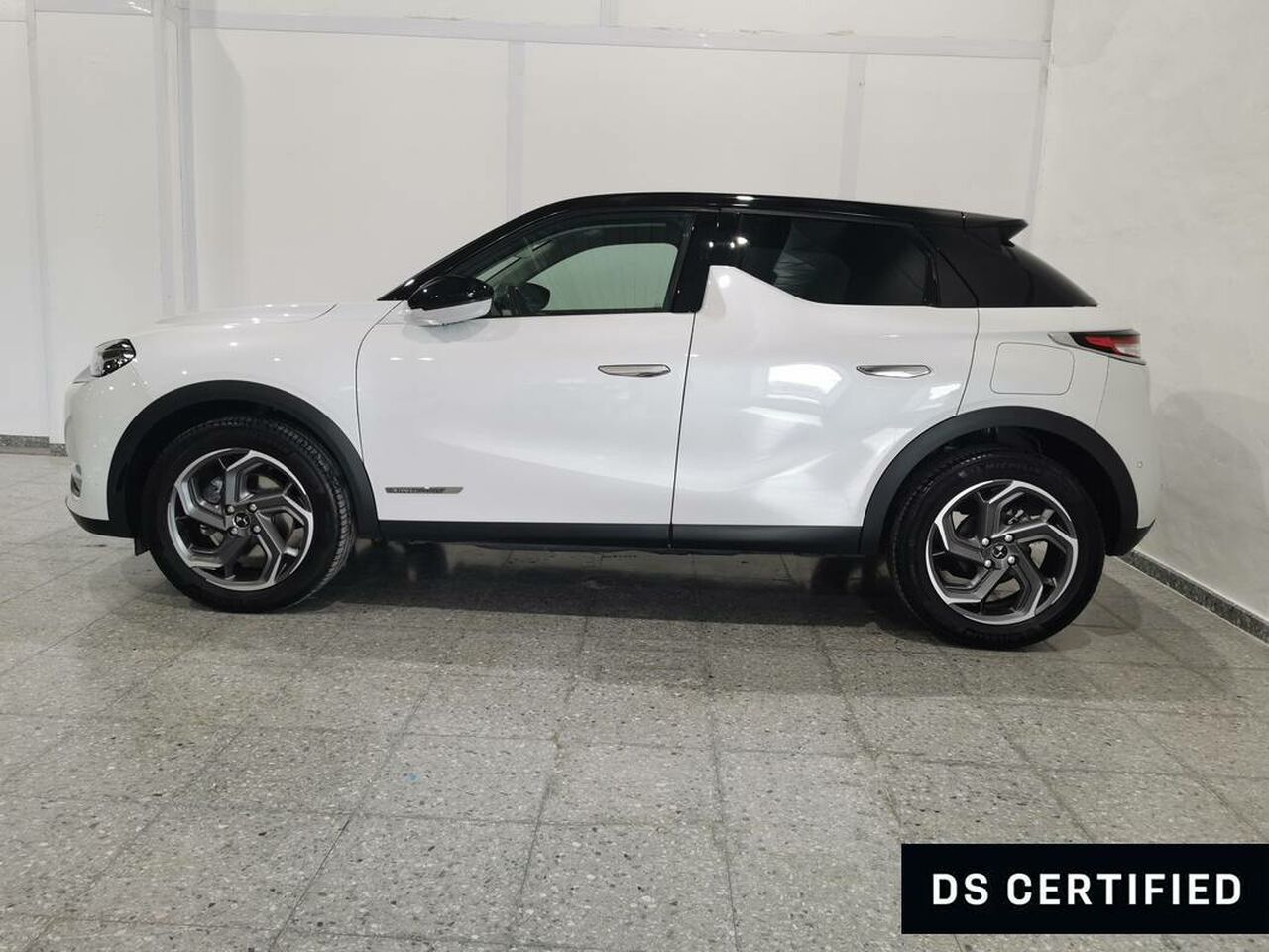 Foto DS Automobiles DS 3 2