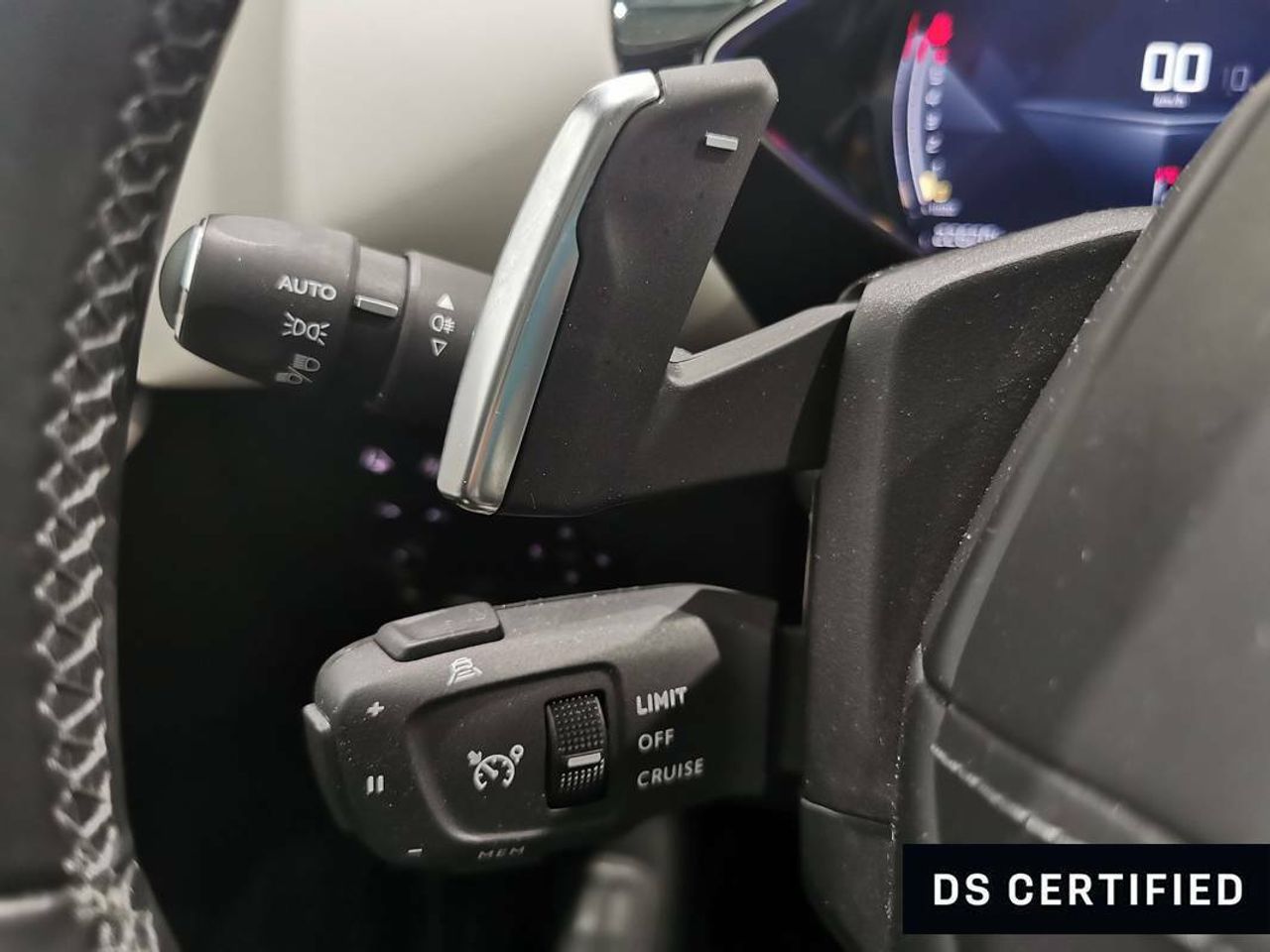 Foto DS Automobiles DS 3 25