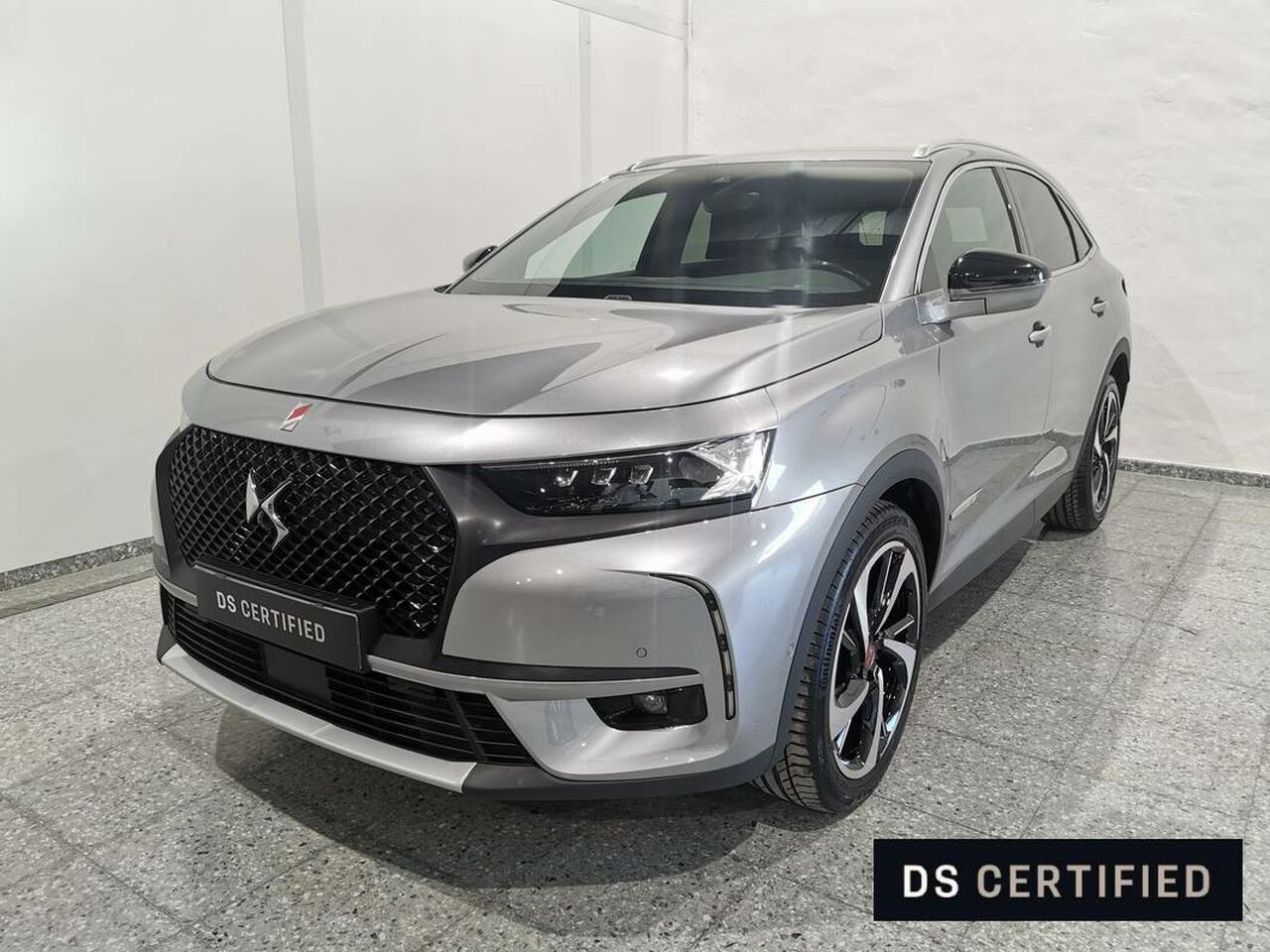 Foto DS Automobiles DS 7 1