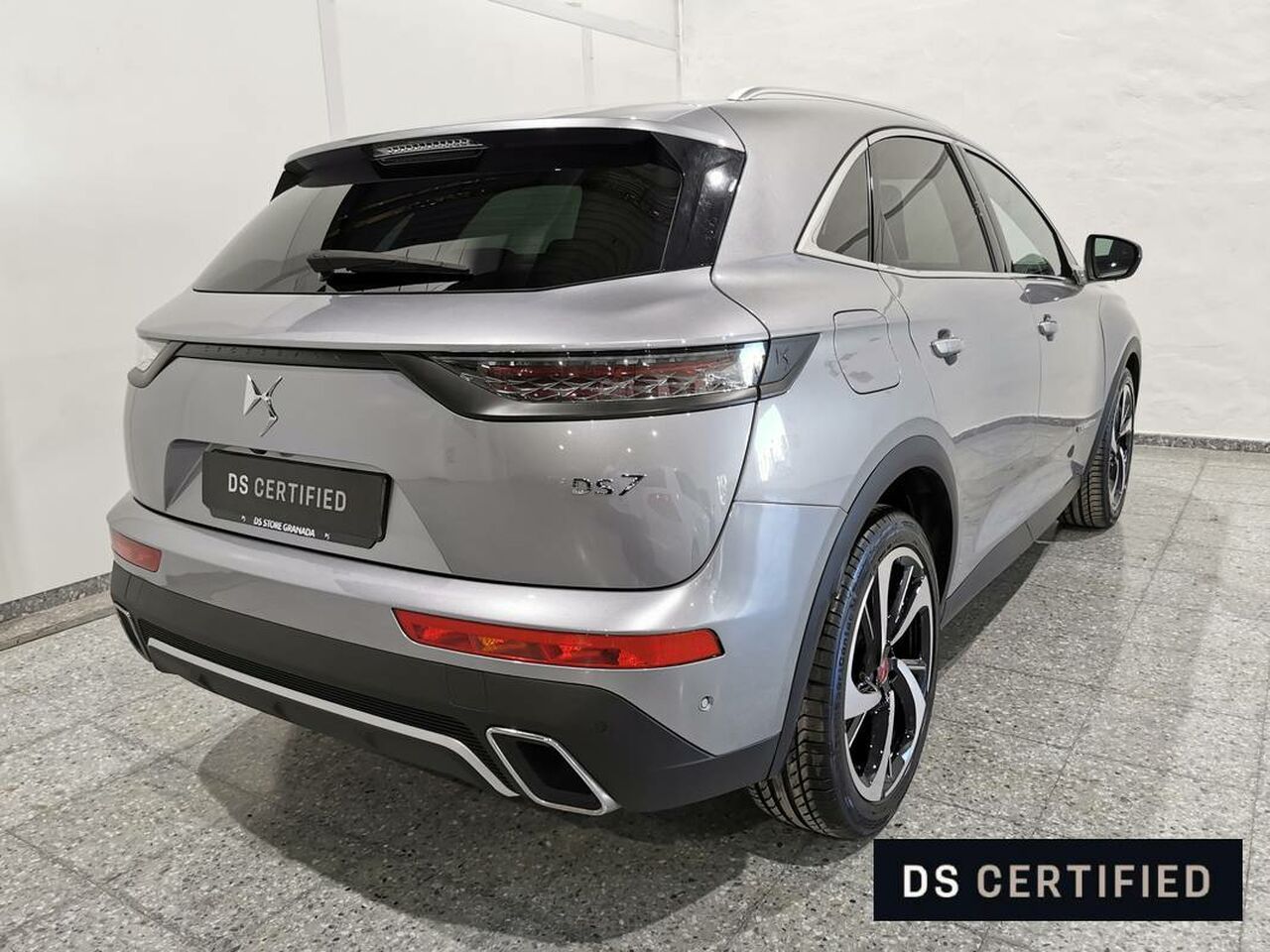 Foto DS Automobiles DS 7 6