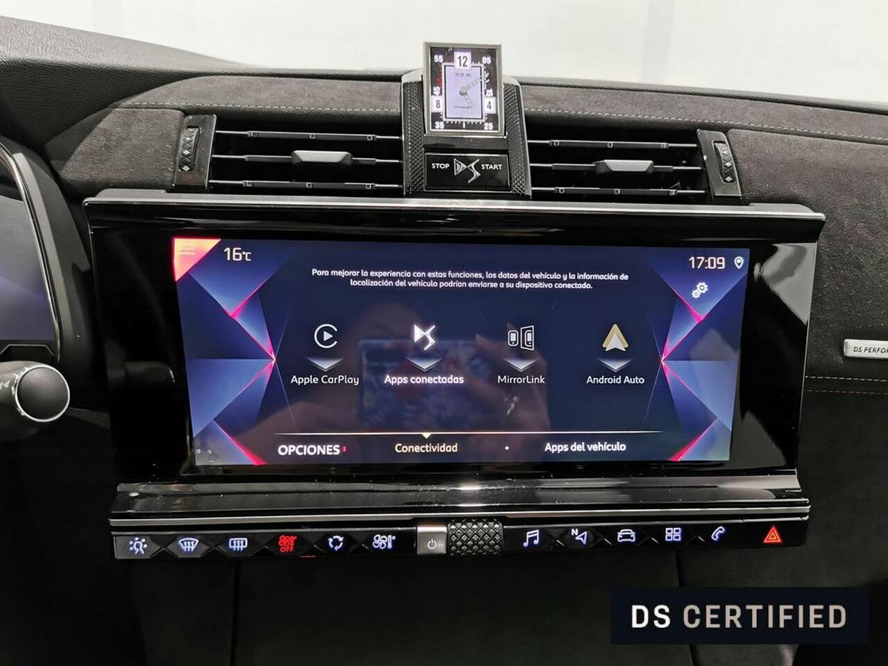 Foto DS Automobiles DS 7 34