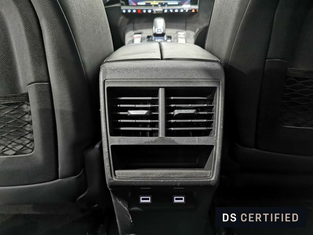 Foto DS Automobiles DS 7 38