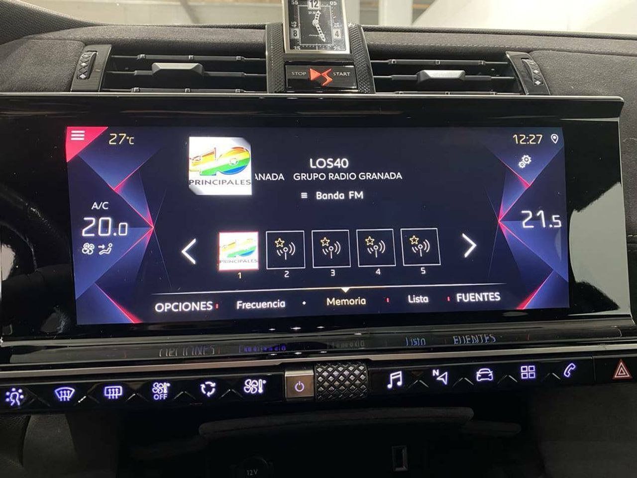 Foto DS Automobiles DS 7 17