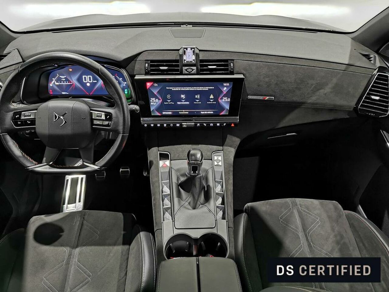 Foto DS Automobiles DS 7 8