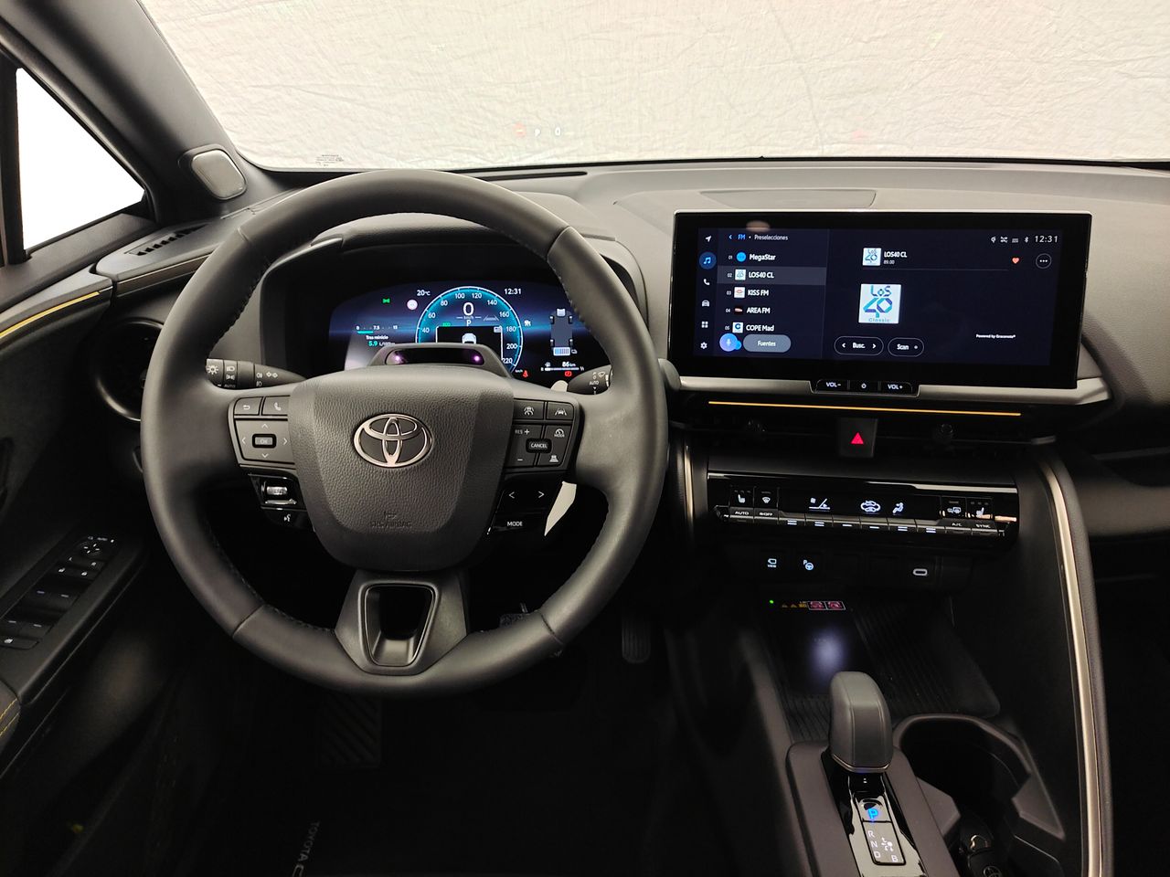 Foto Toyota C-HR 9