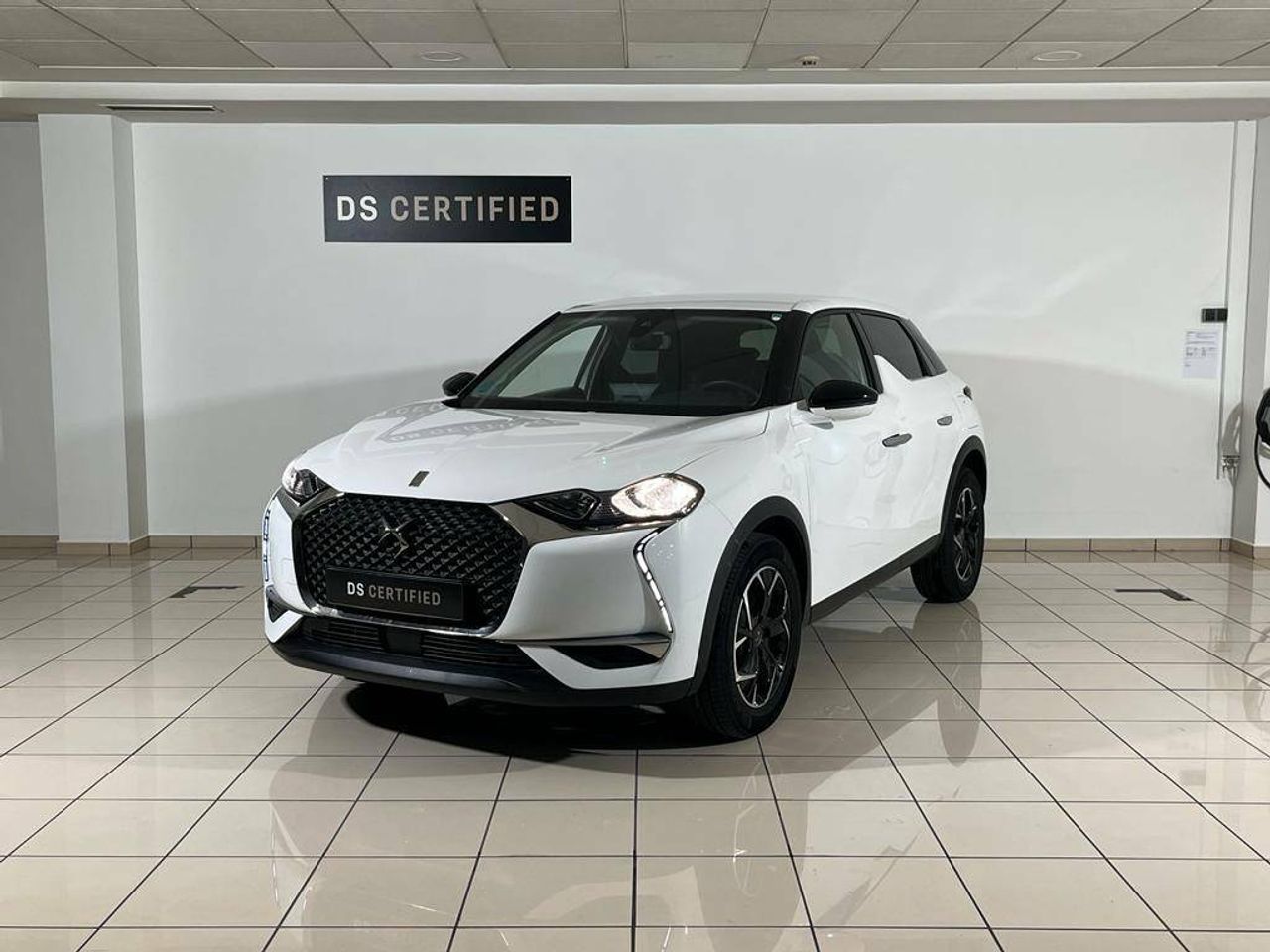 Foto DS Automobiles DS 3 1