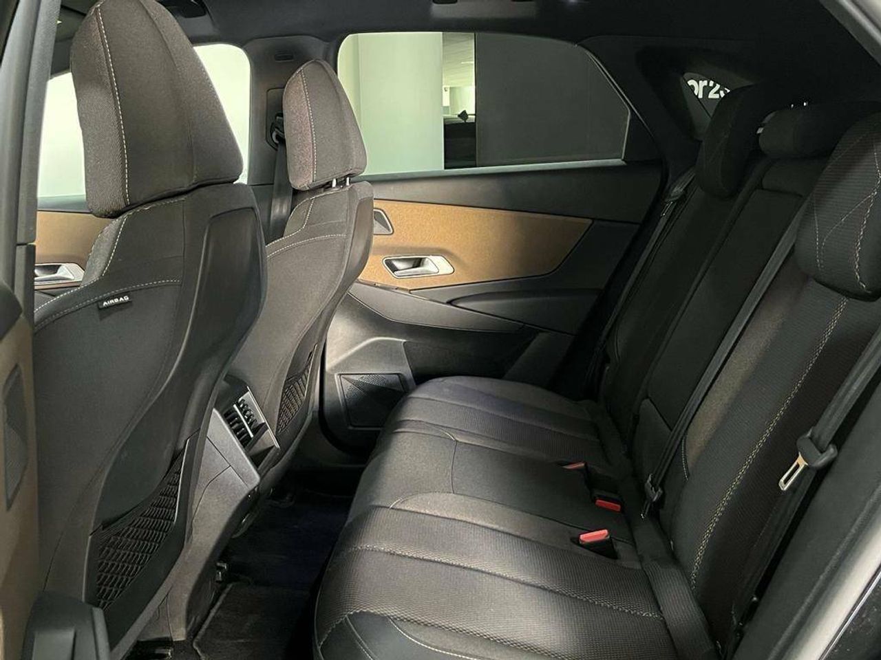 Foto DS Automobiles DS 7 10