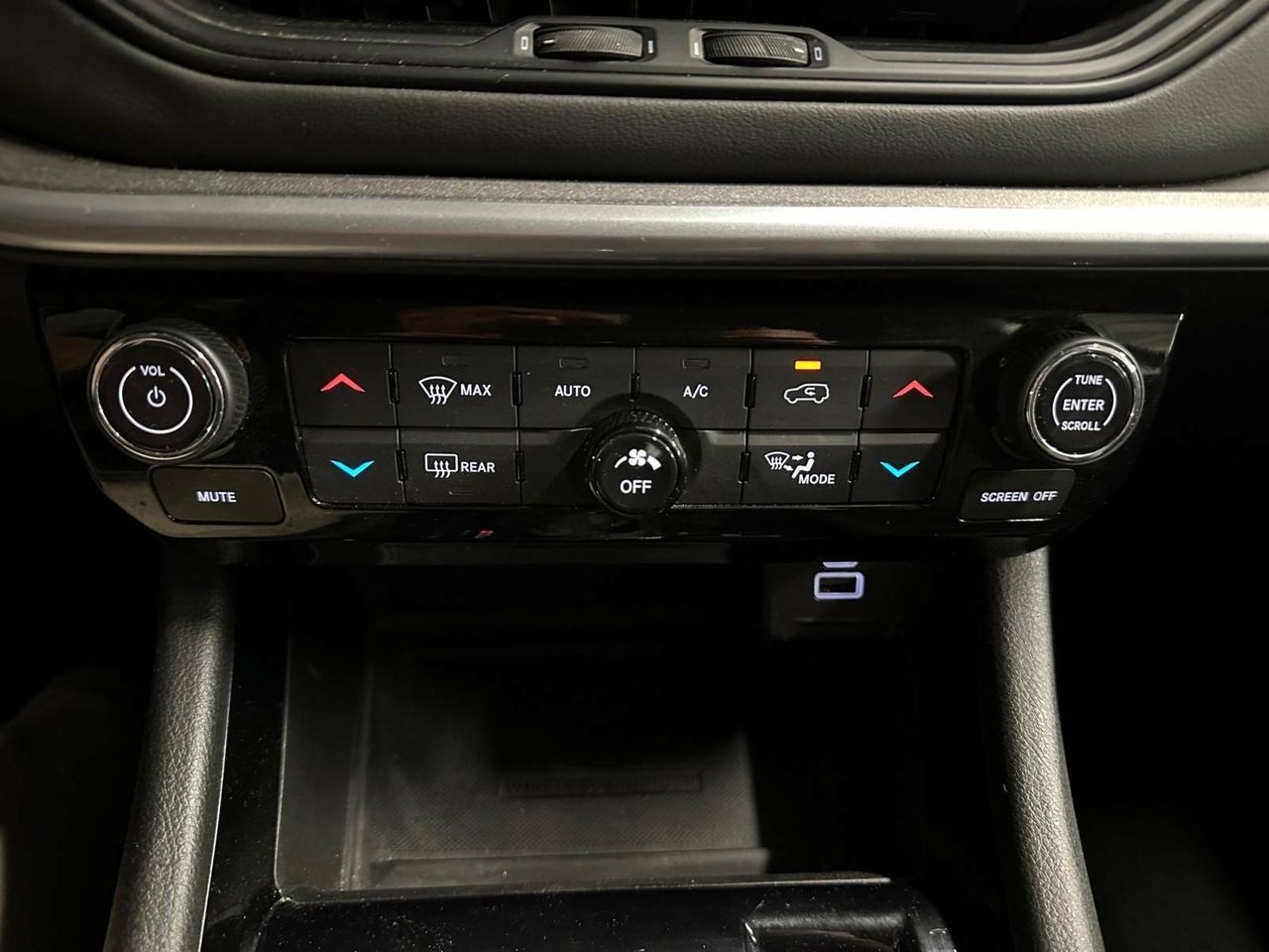 Foto Jeep Compass 17