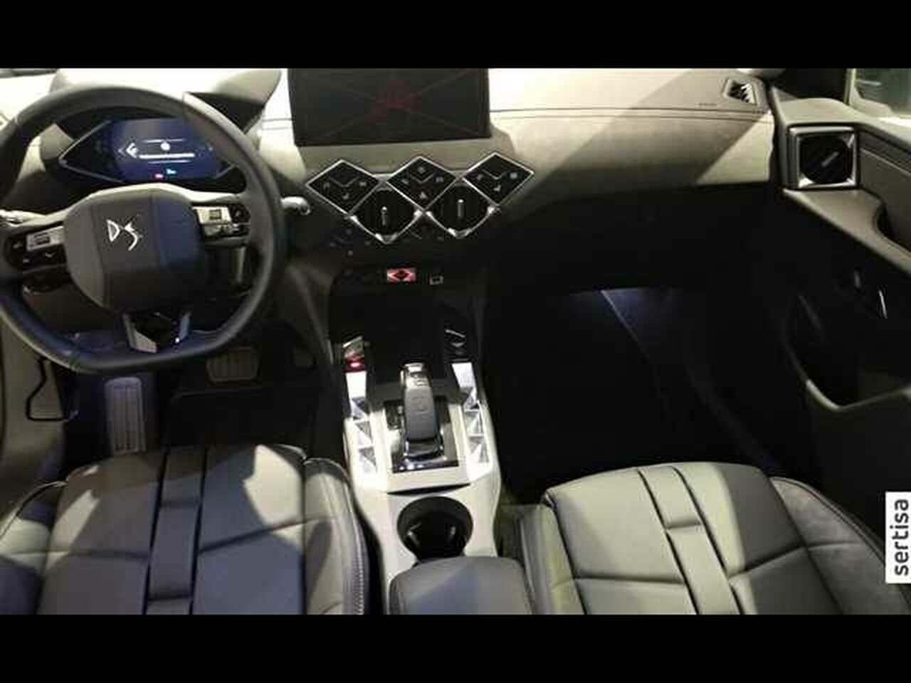 Foto DS Automobiles DS 3 10