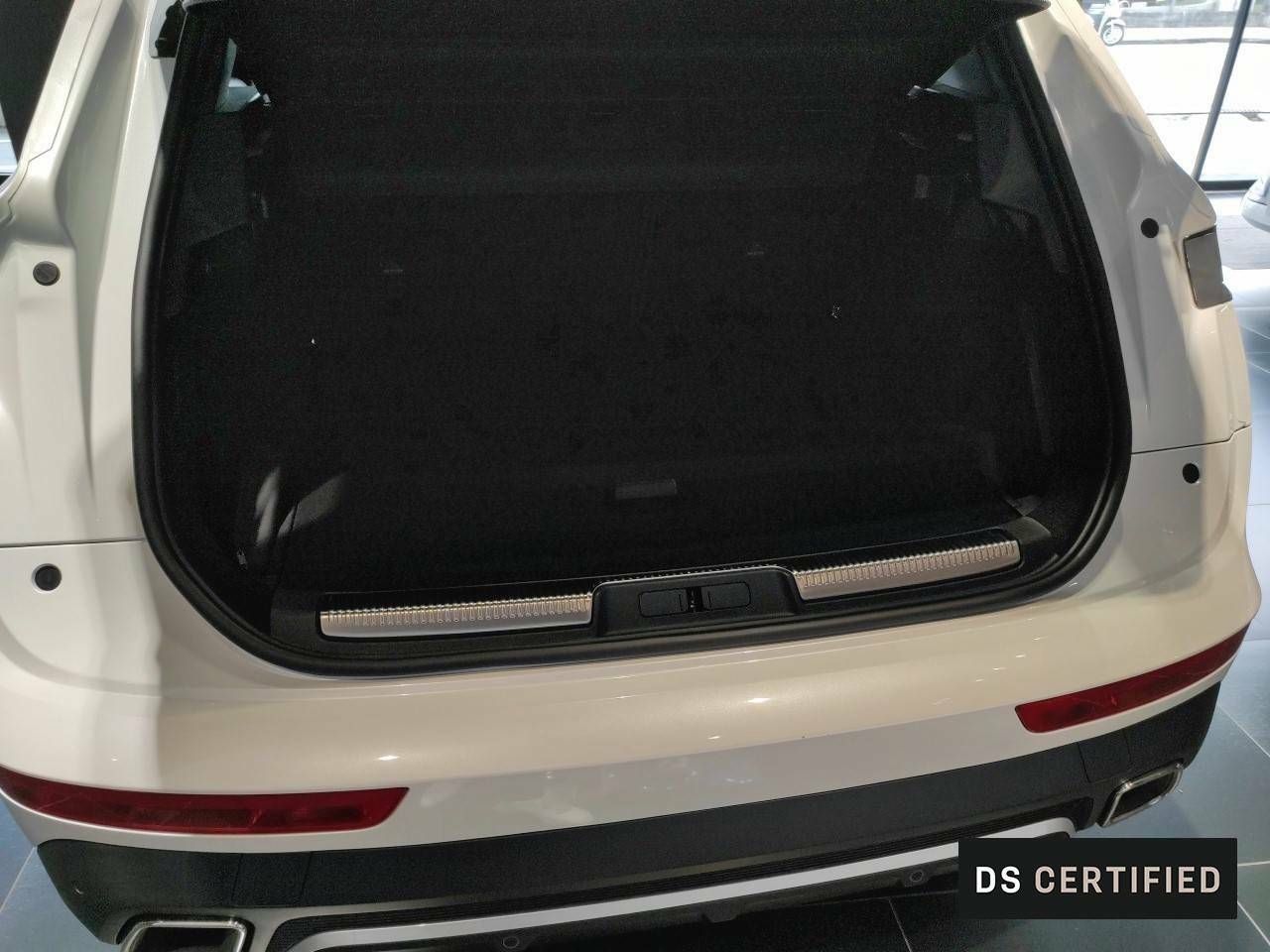 Foto DS Automobiles DS 7 6