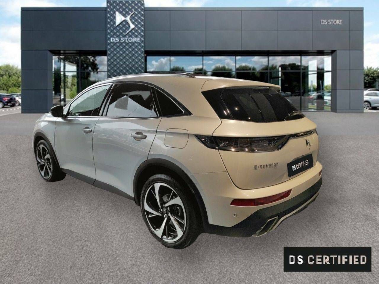 Foto DS Automobiles DS 7 7