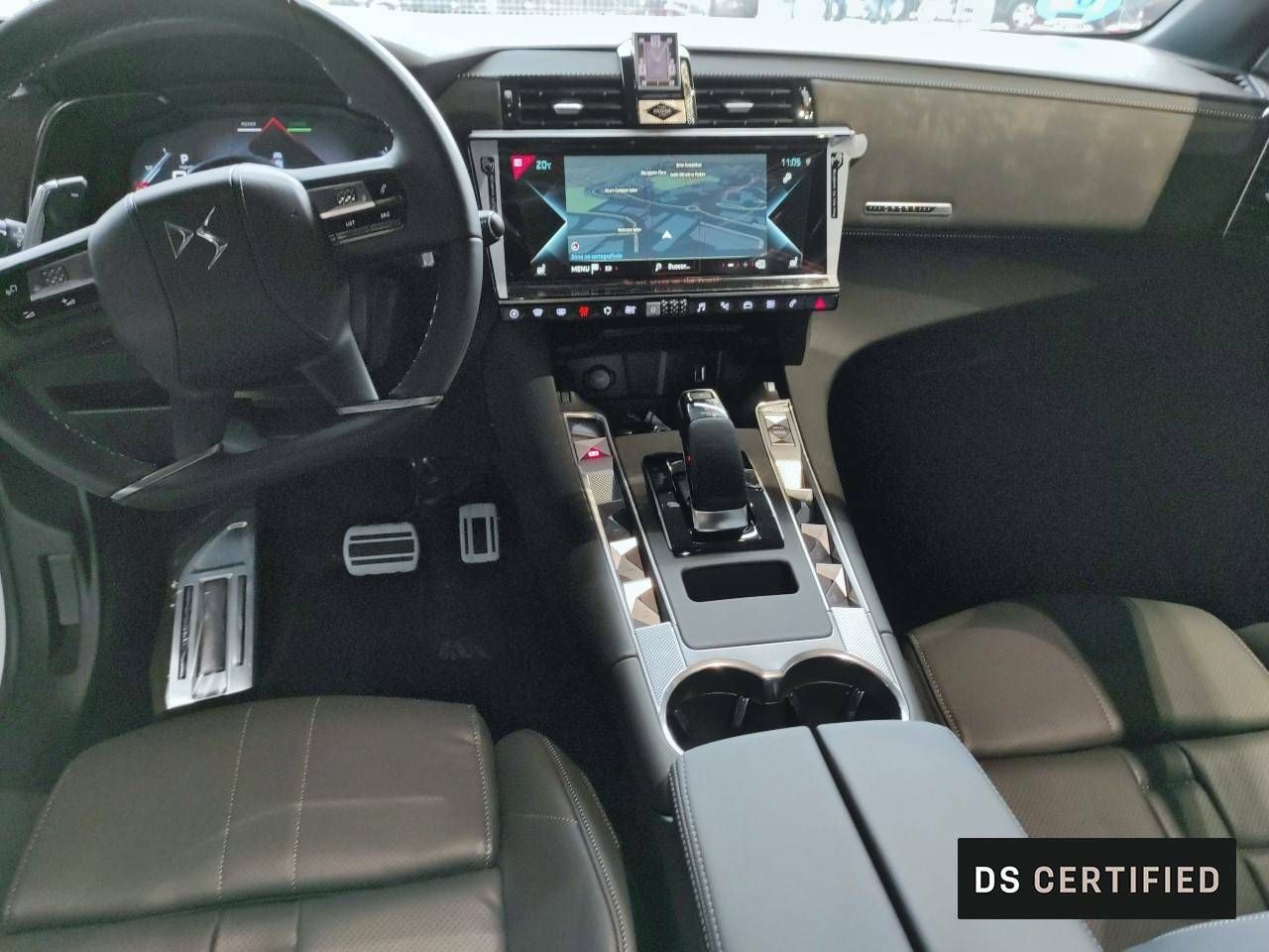 Foto DS Automobiles DS 7 8