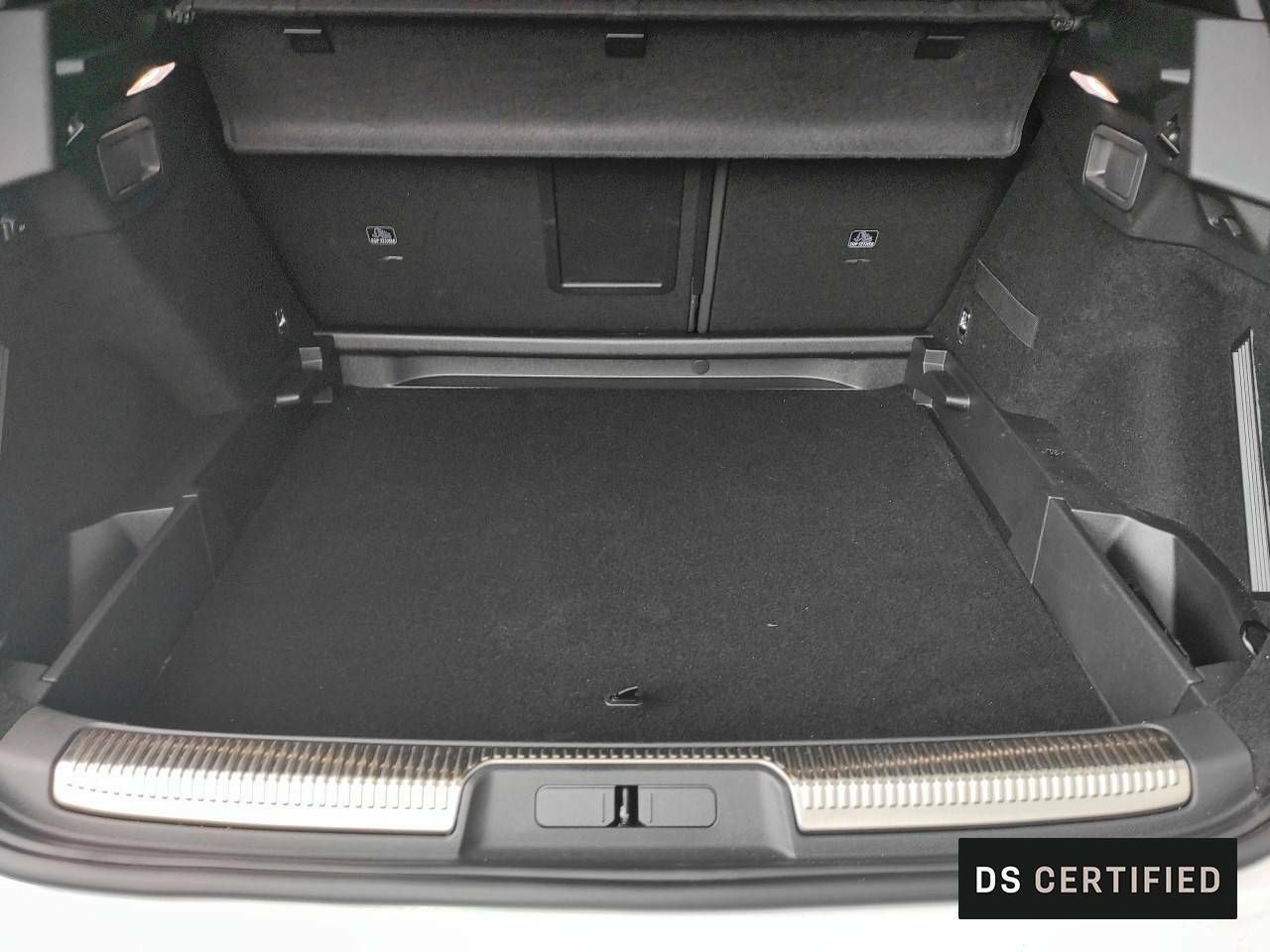 Foto DS Automobiles DS 7 6