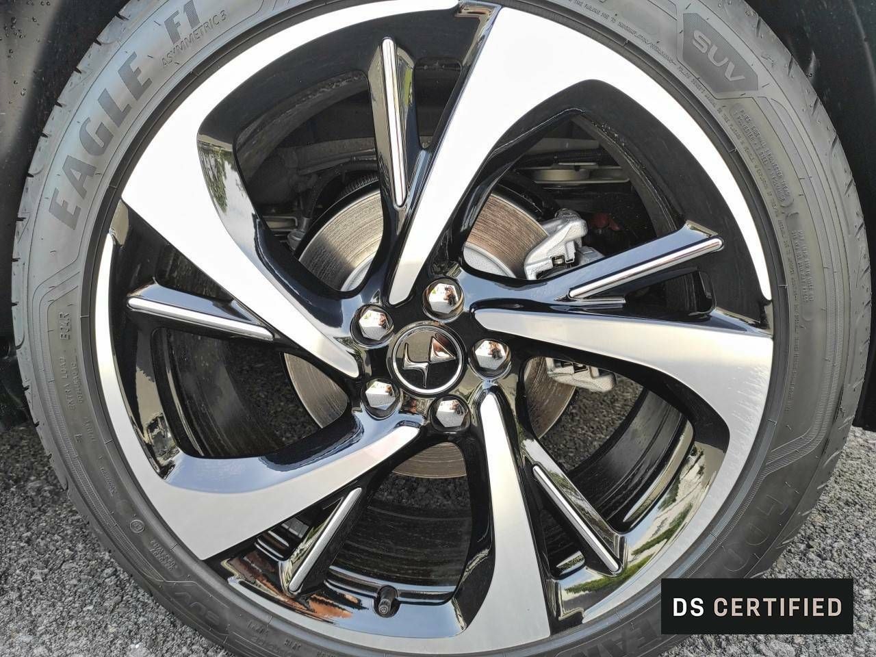 Foto DS Automobiles DS 7 11