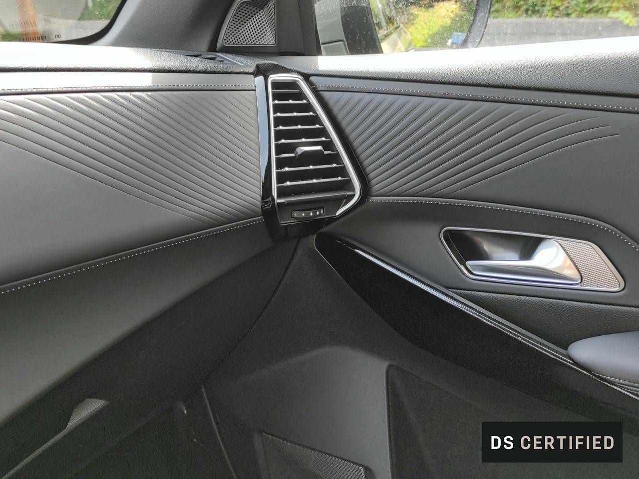 Foto DS Automobiles DS 7 21