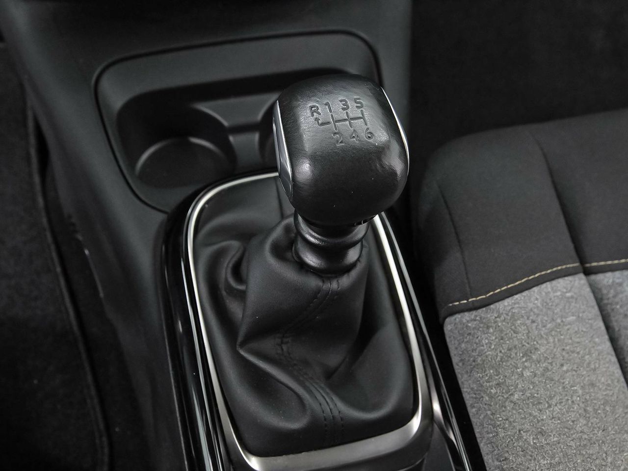 Foto Citroën C4 Cactus 14