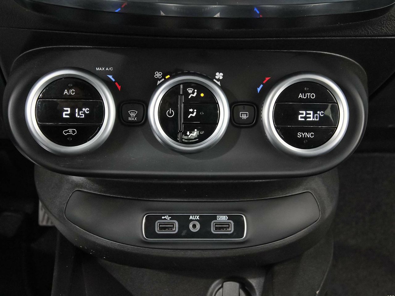 Foto Fiat 500X 31