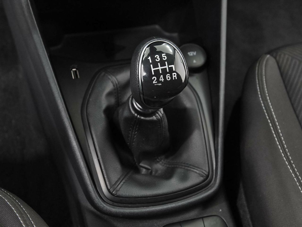 Foto Ford Fiesta 14