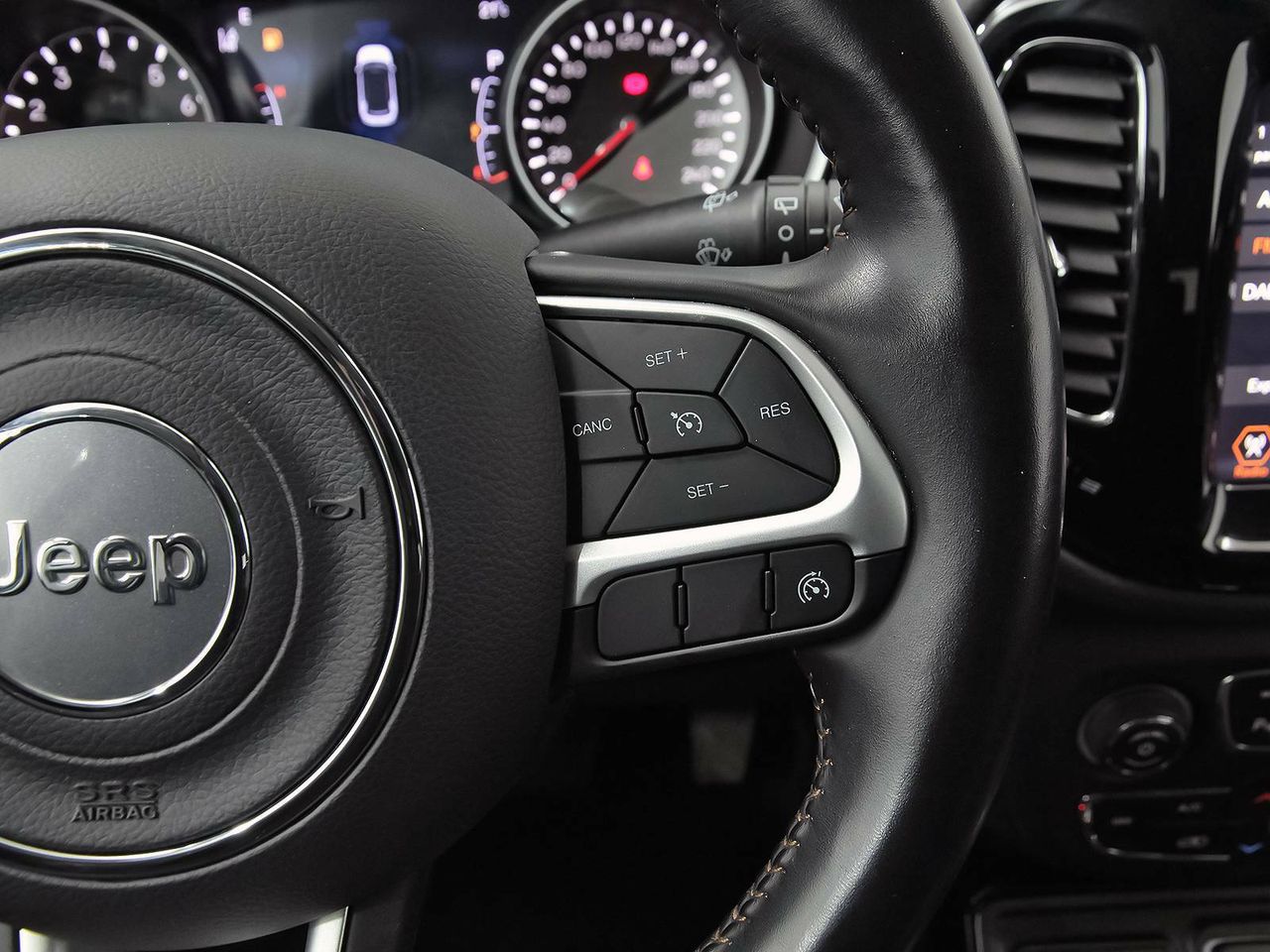 Foto Jeep Compass 26