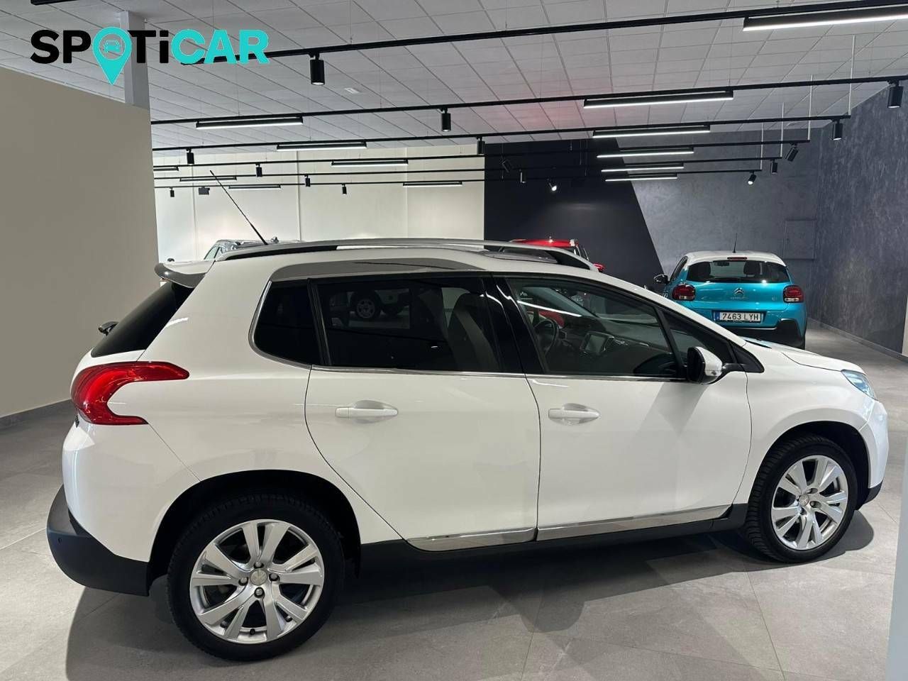 Foto Peugeot 2008 4