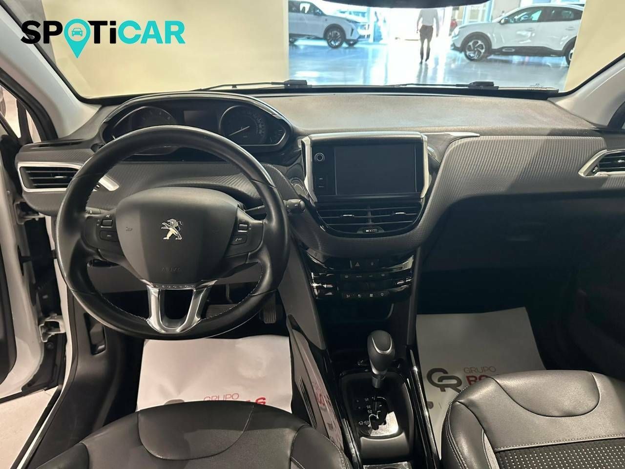 Foto Peugeot 2008 11