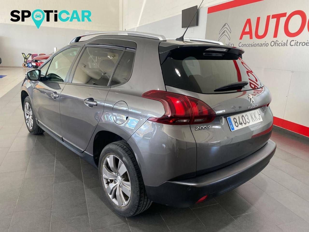 Foto Peugeot 2008 6