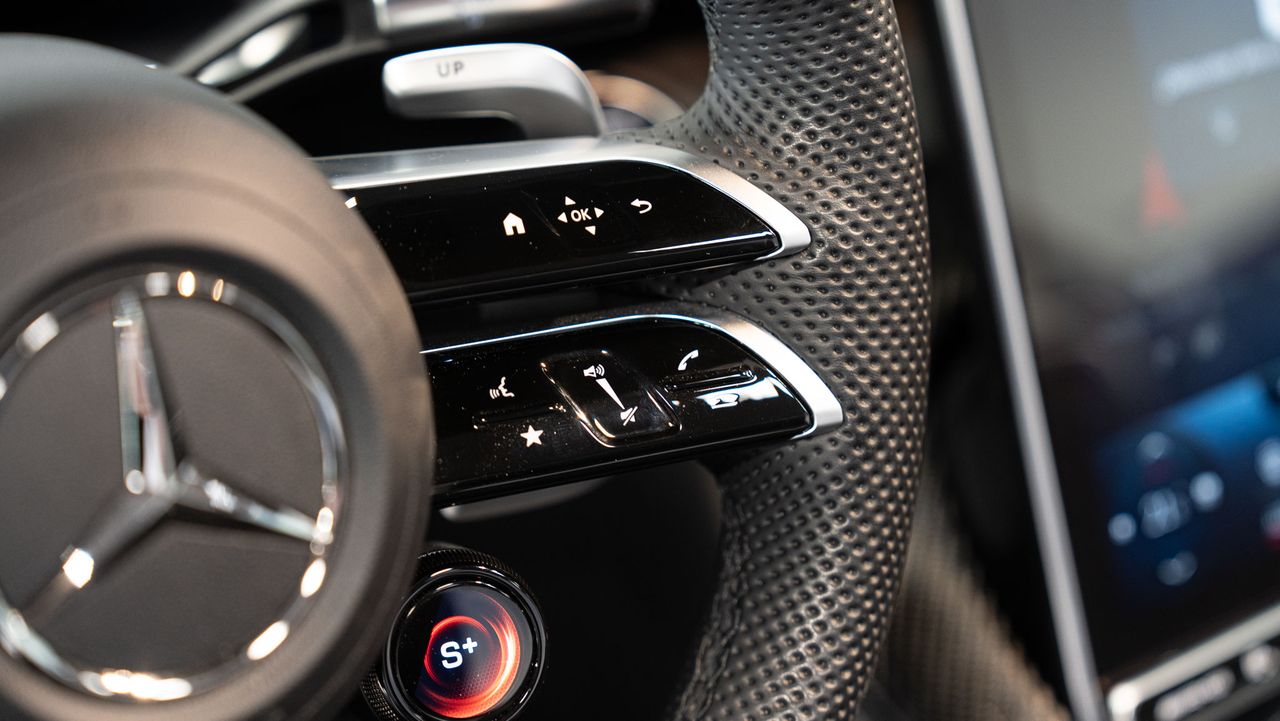 Foto Mercedes-Benz AMG SL 22