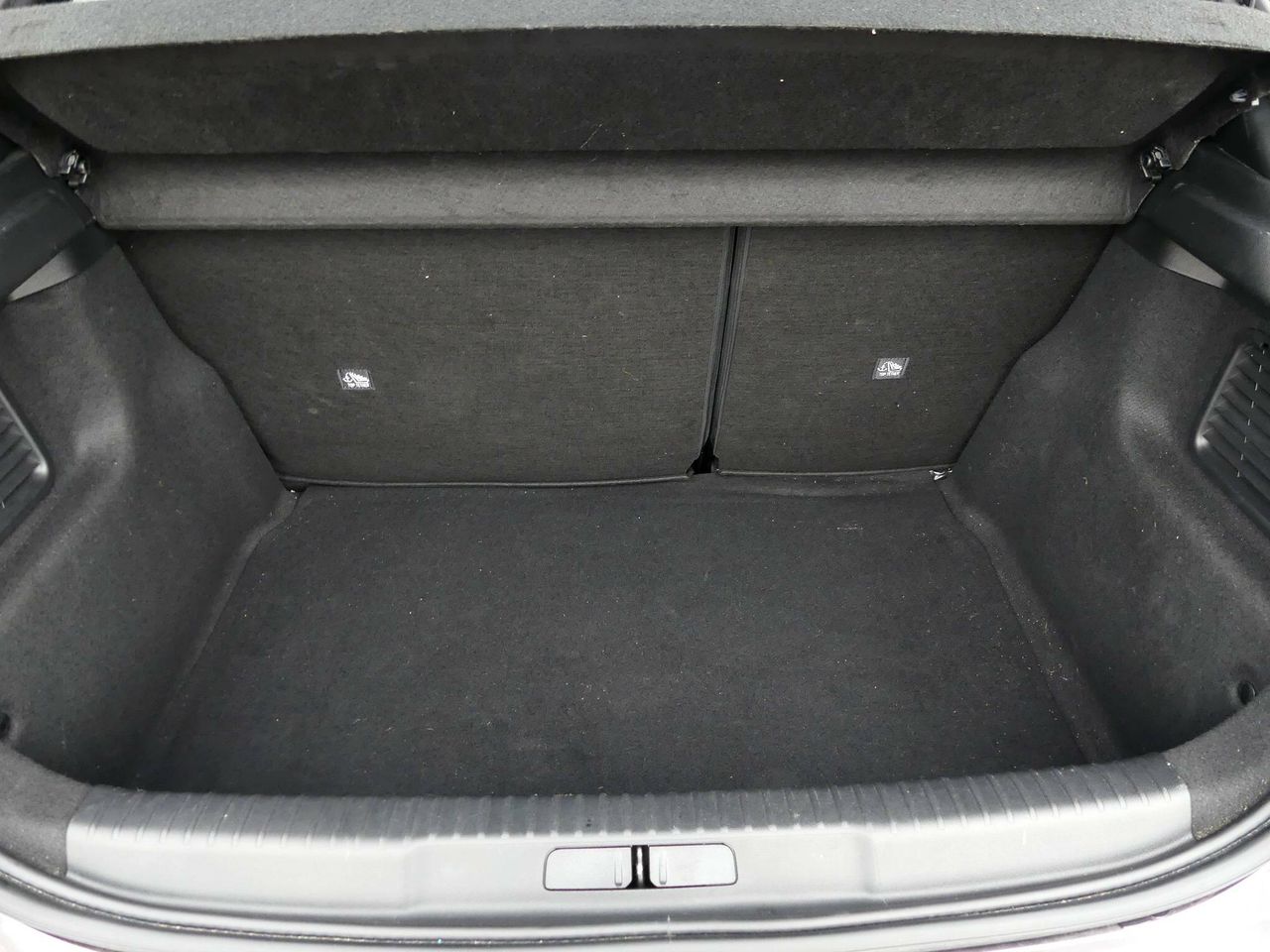 Foto DS Automobiles DS 3 9