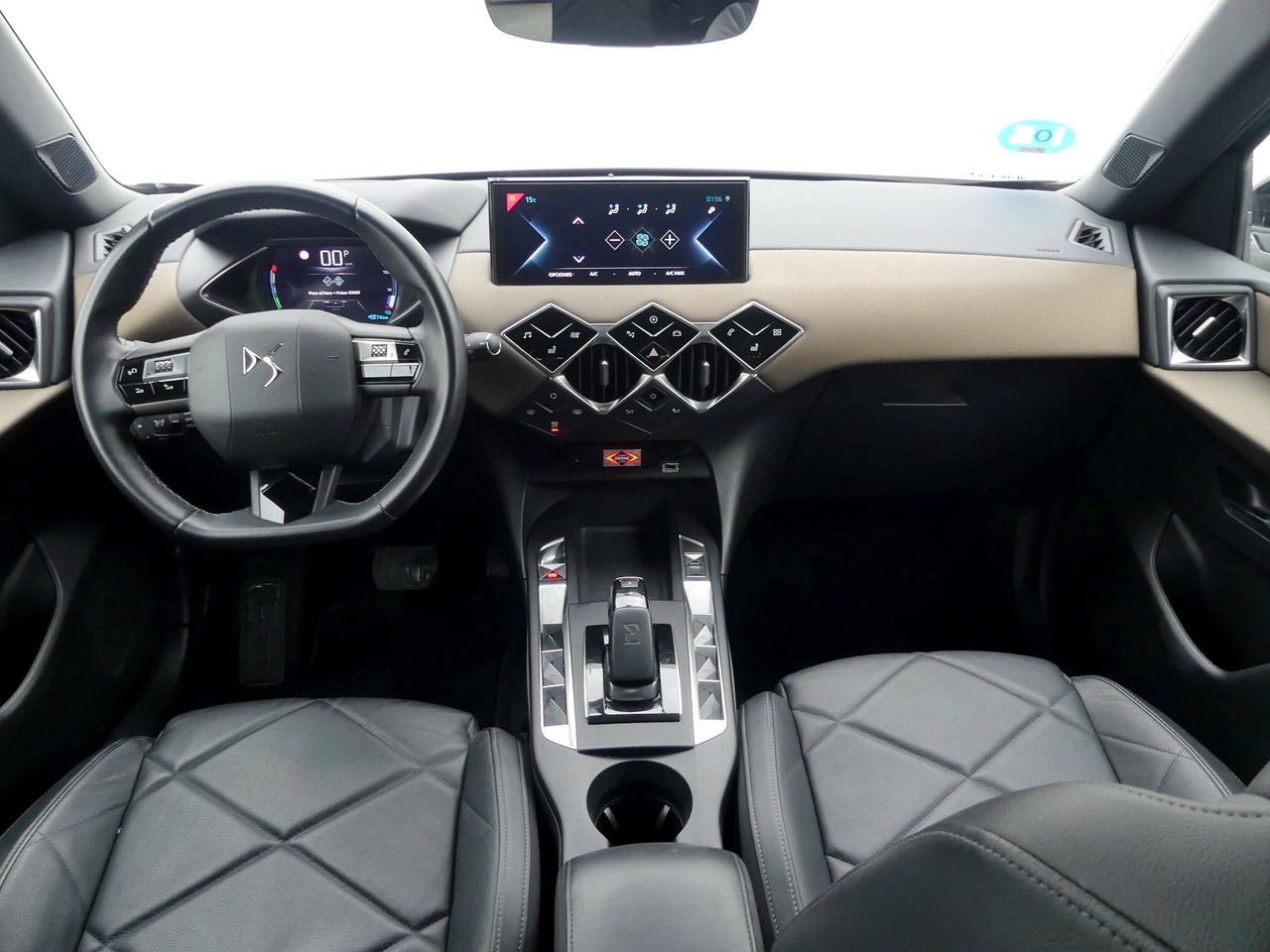 Foto DS Automobiles DS 3 17