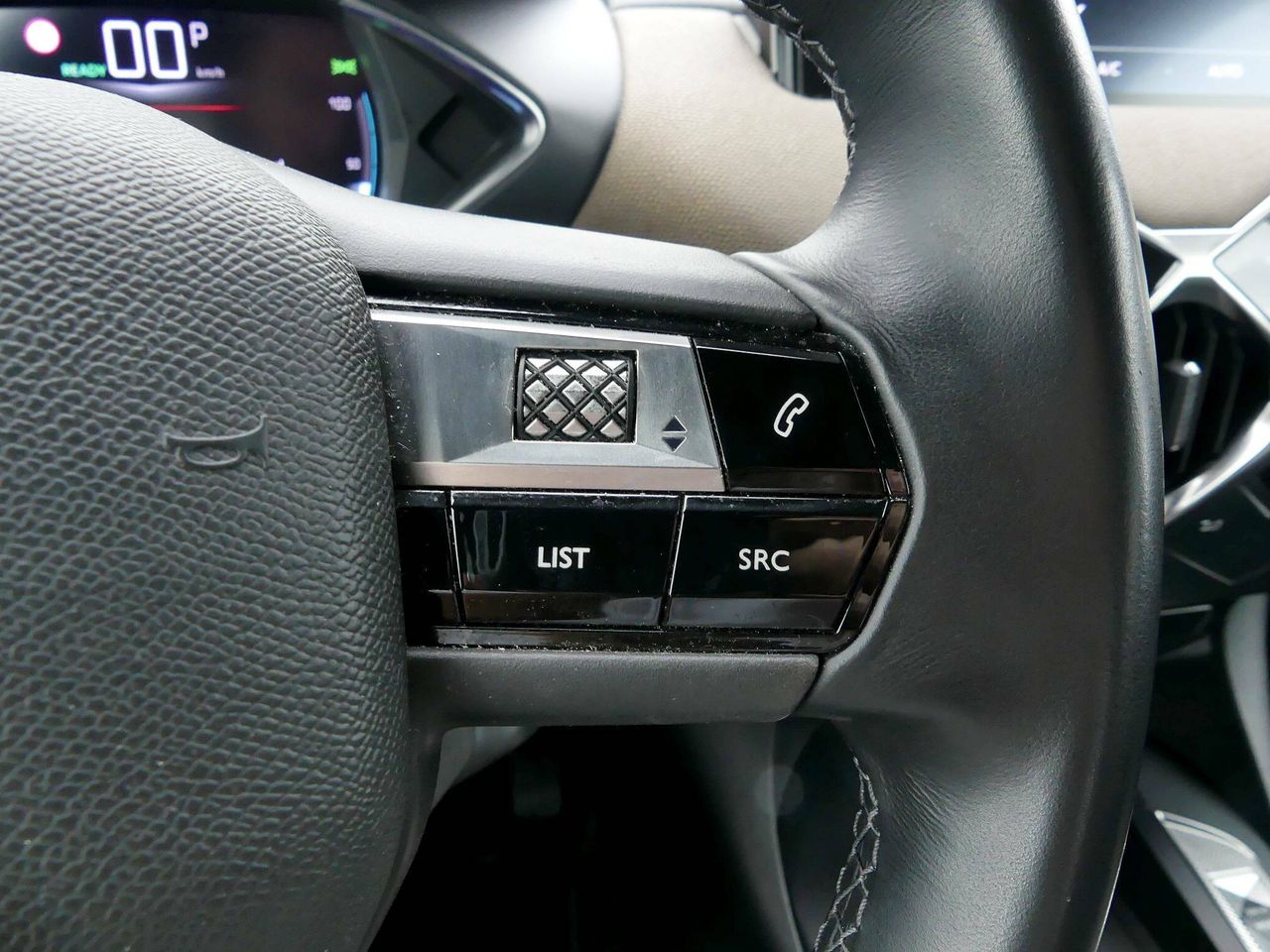 Foto DS Automobiles DS 3 20