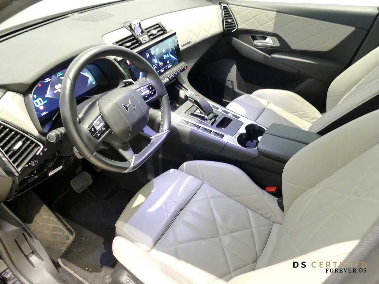 Foto DS Automobiles DS 7 14