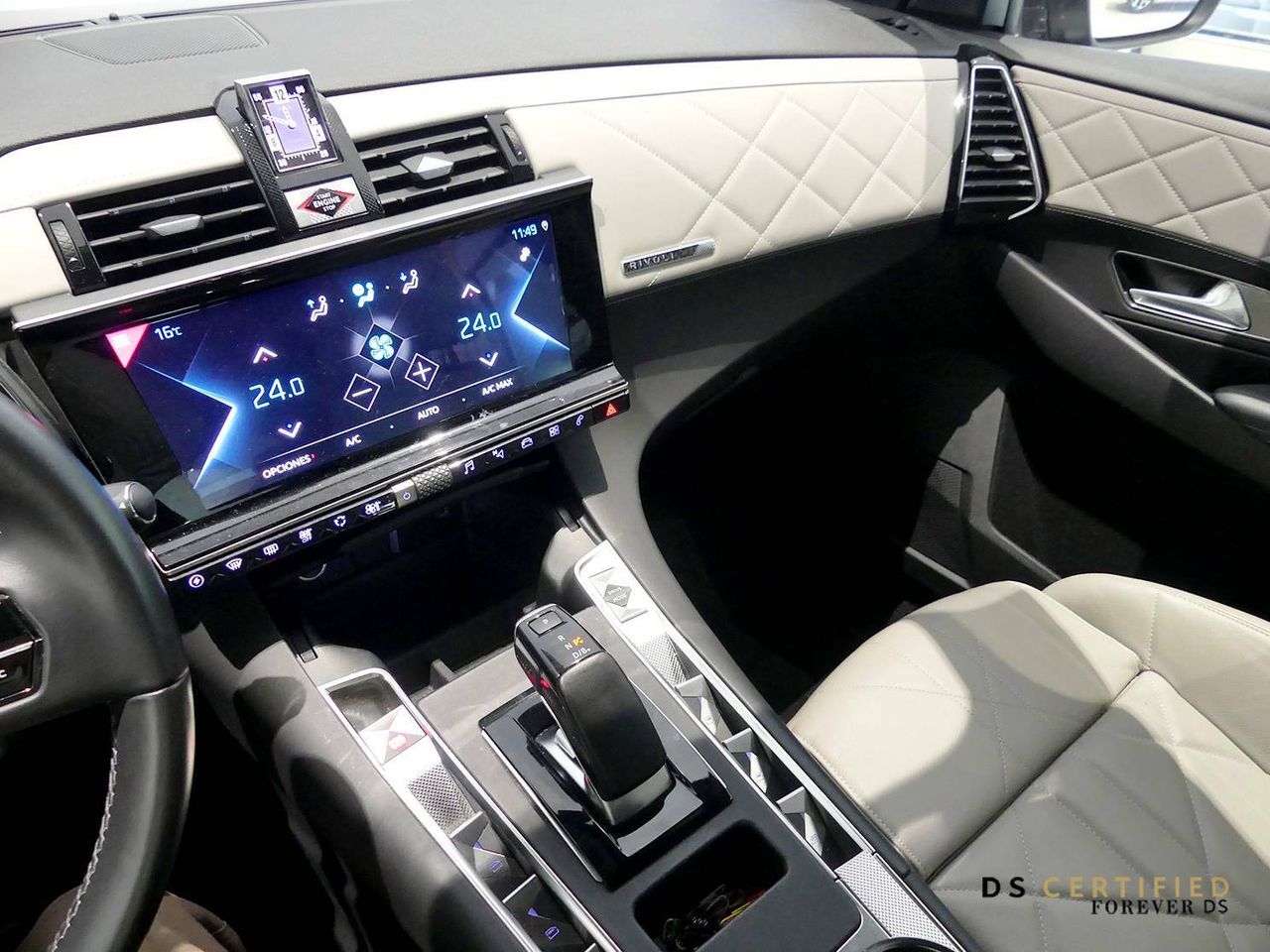 Foto DS Automobiles DS 7 21