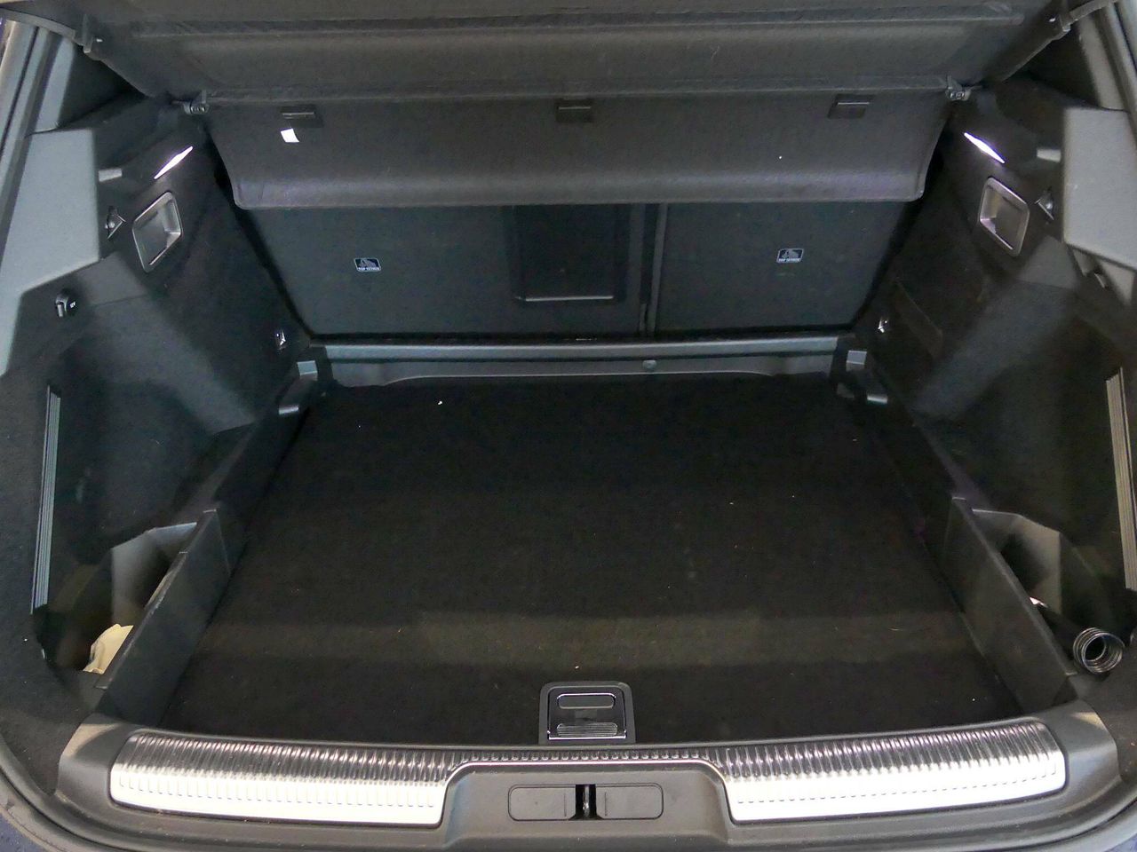 Foto DS Automobiles DS 7 4