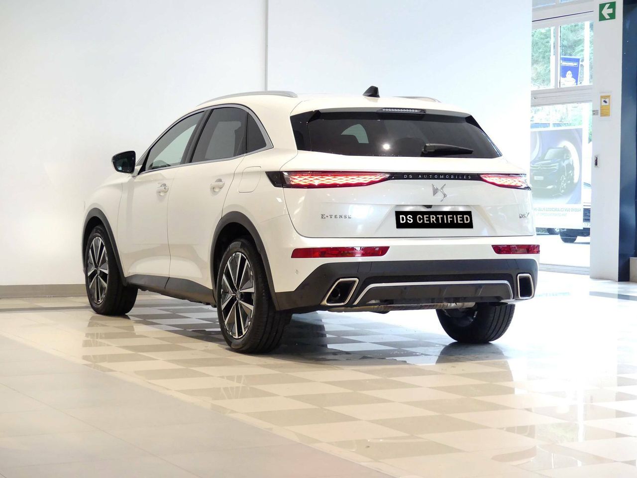 Foto DS Automobiles DS 7 5