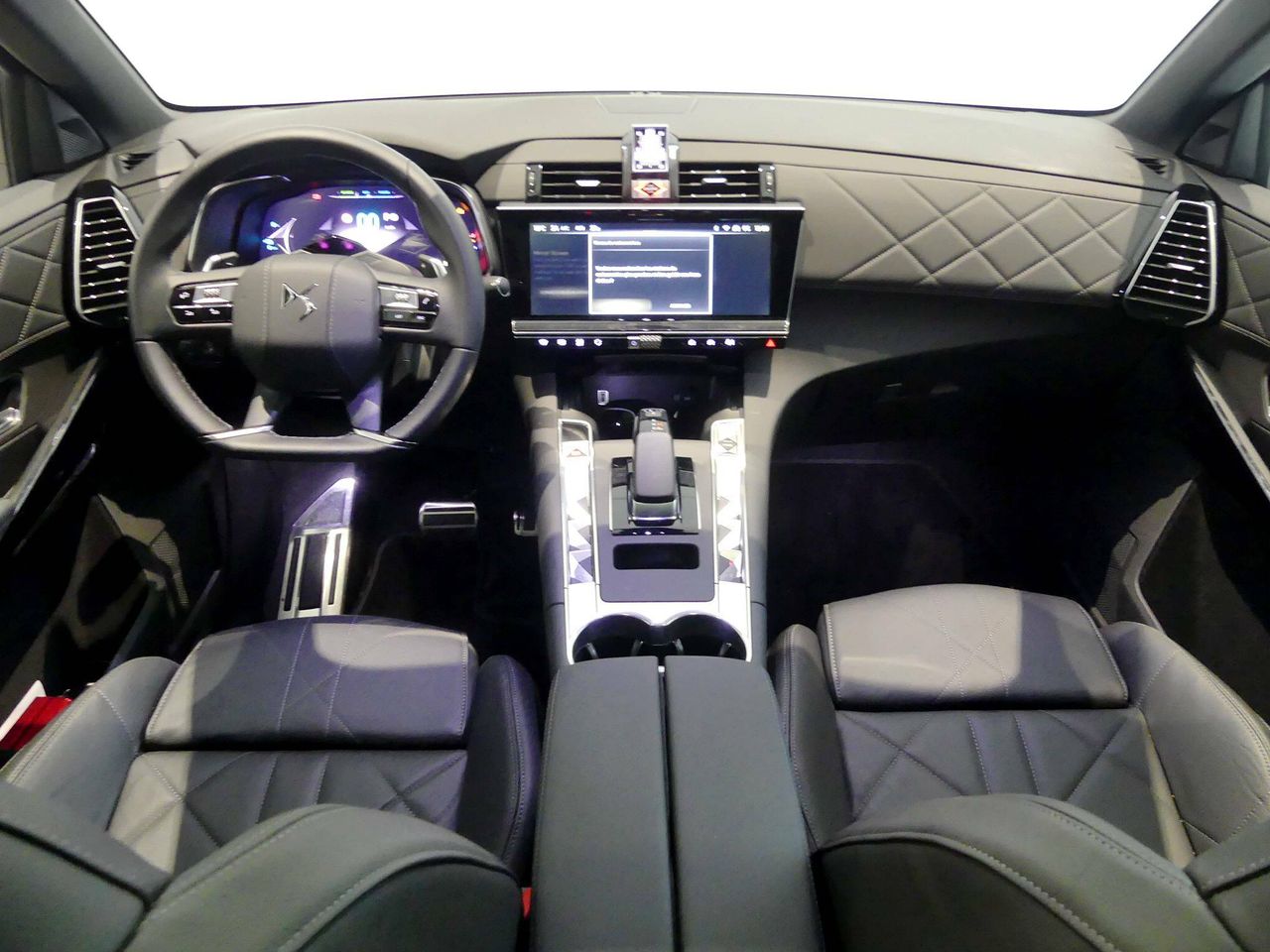 Foto DS Automobiles DS 7 16