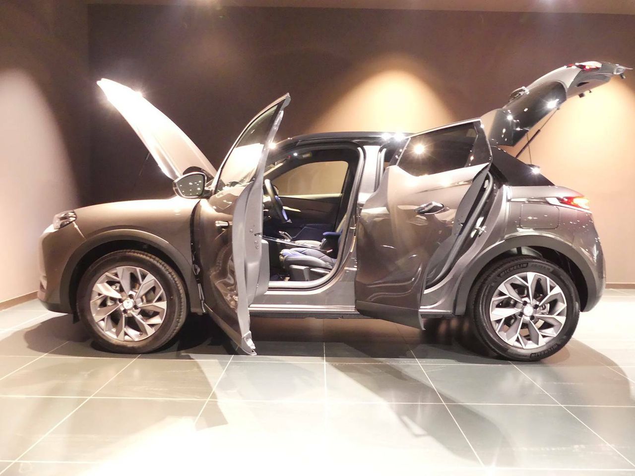 Foto DS Automobiles DS 3 7