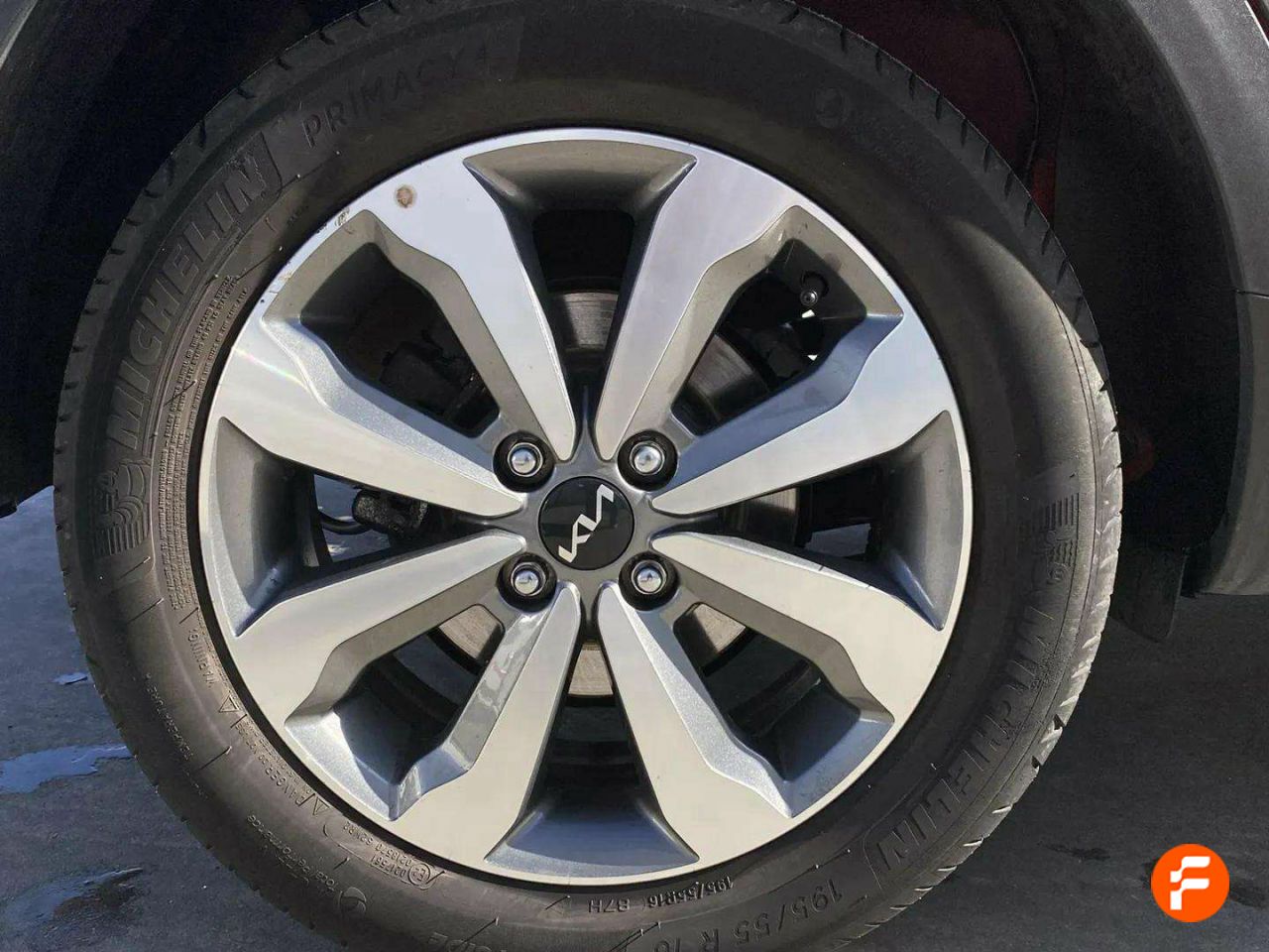 Foto Kia Stonic 12