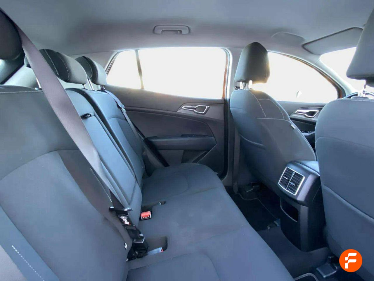Foto Kia Sportage 15