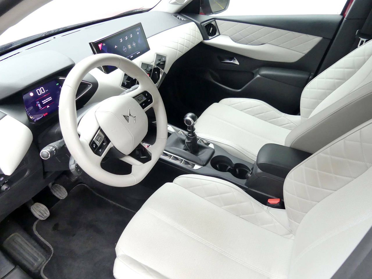 Foto DS Automobiles DS 3 20