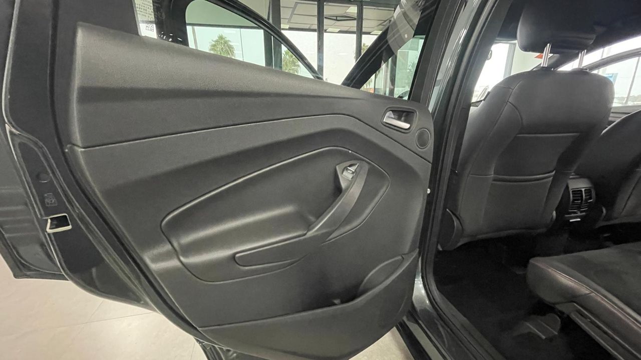 Foto Ford Kuga 13