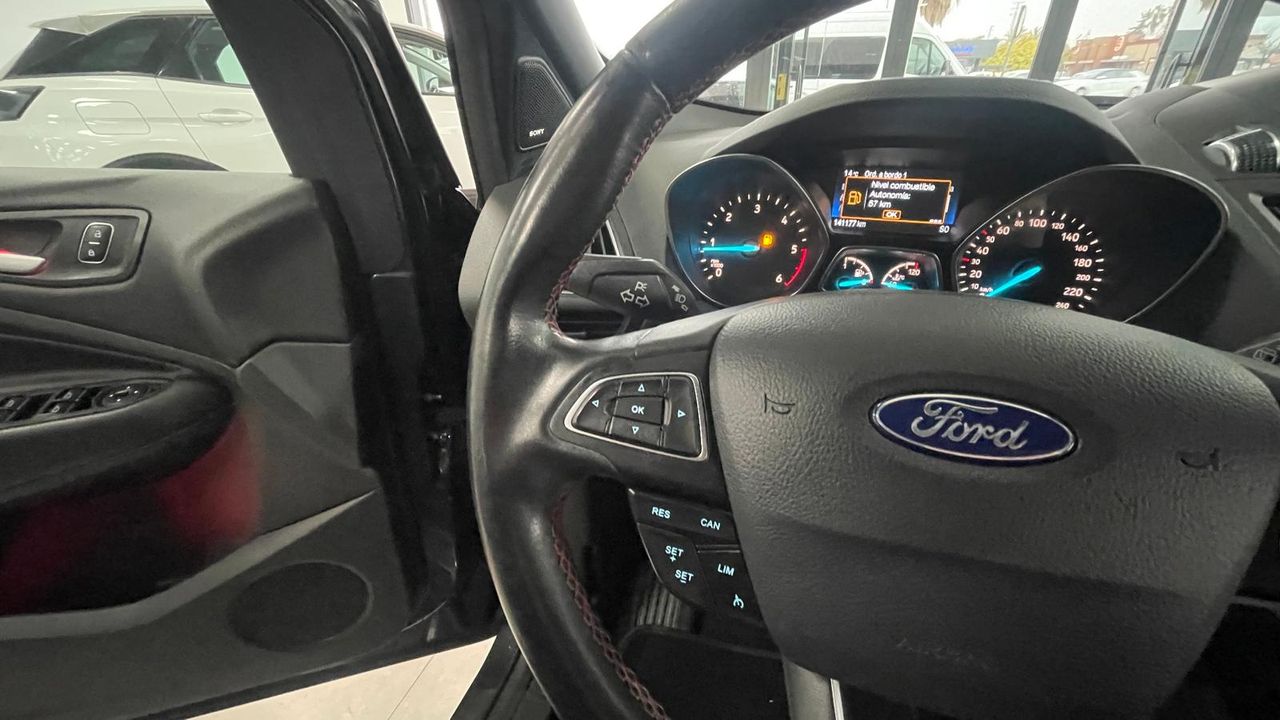 Foto Ford Kuga 16