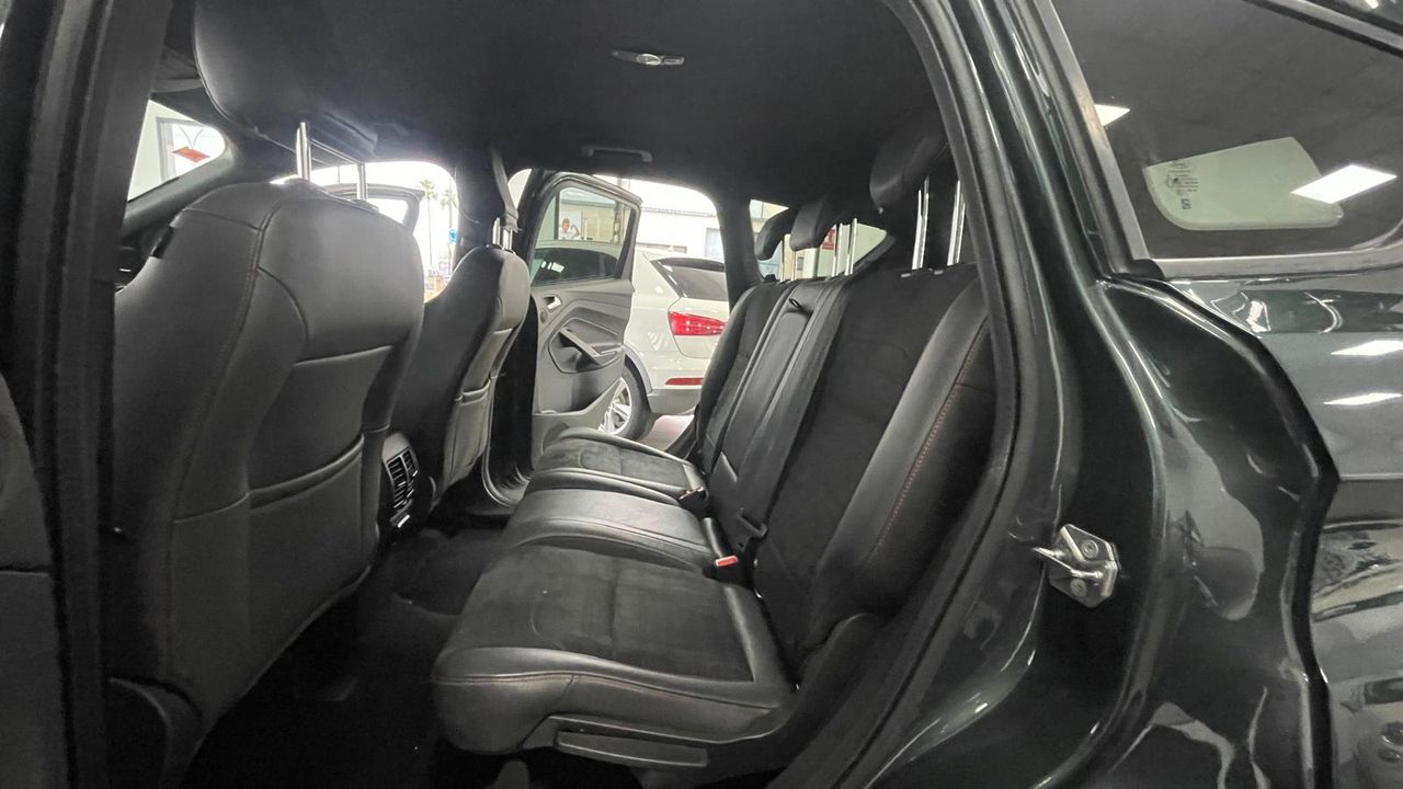 Foto Ford Kuga 29