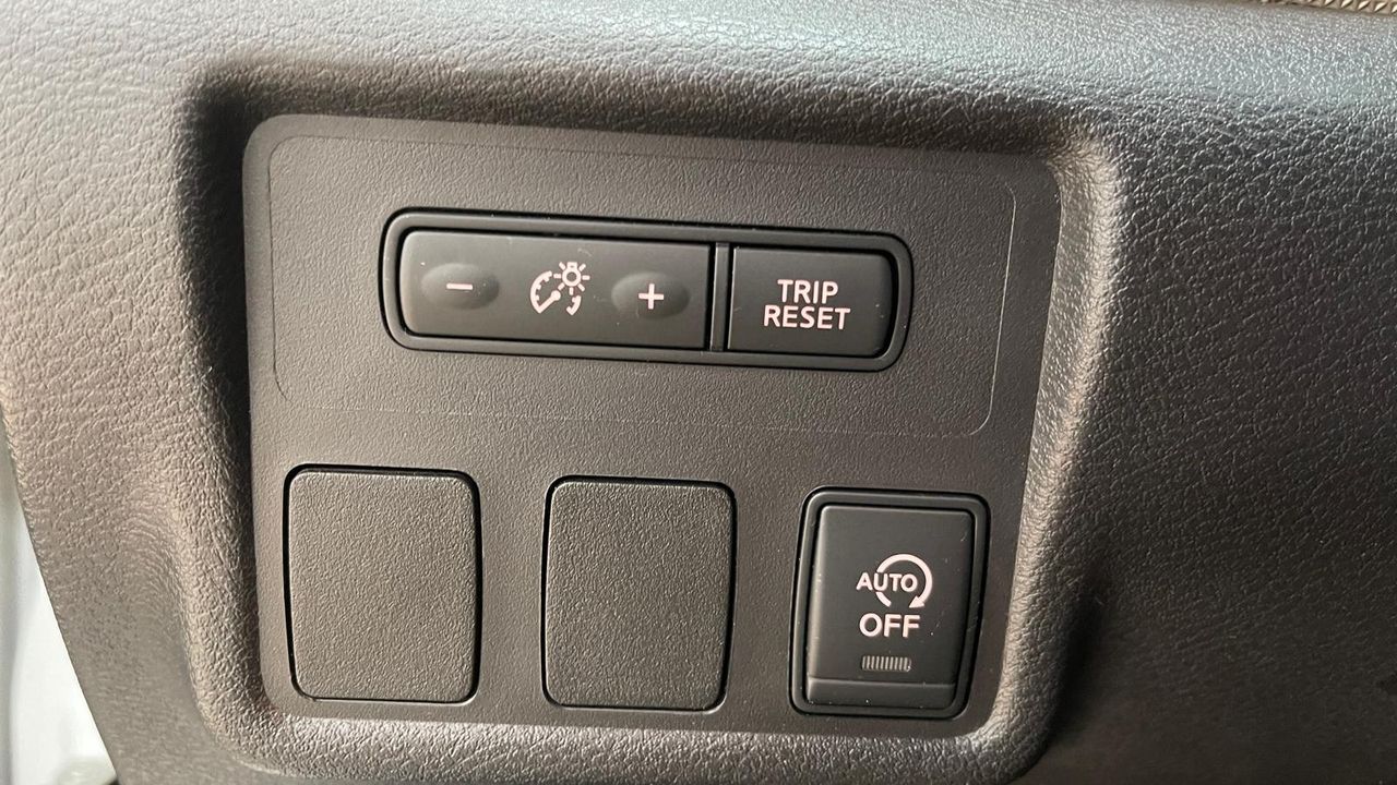 Foto Nissan Micra 26