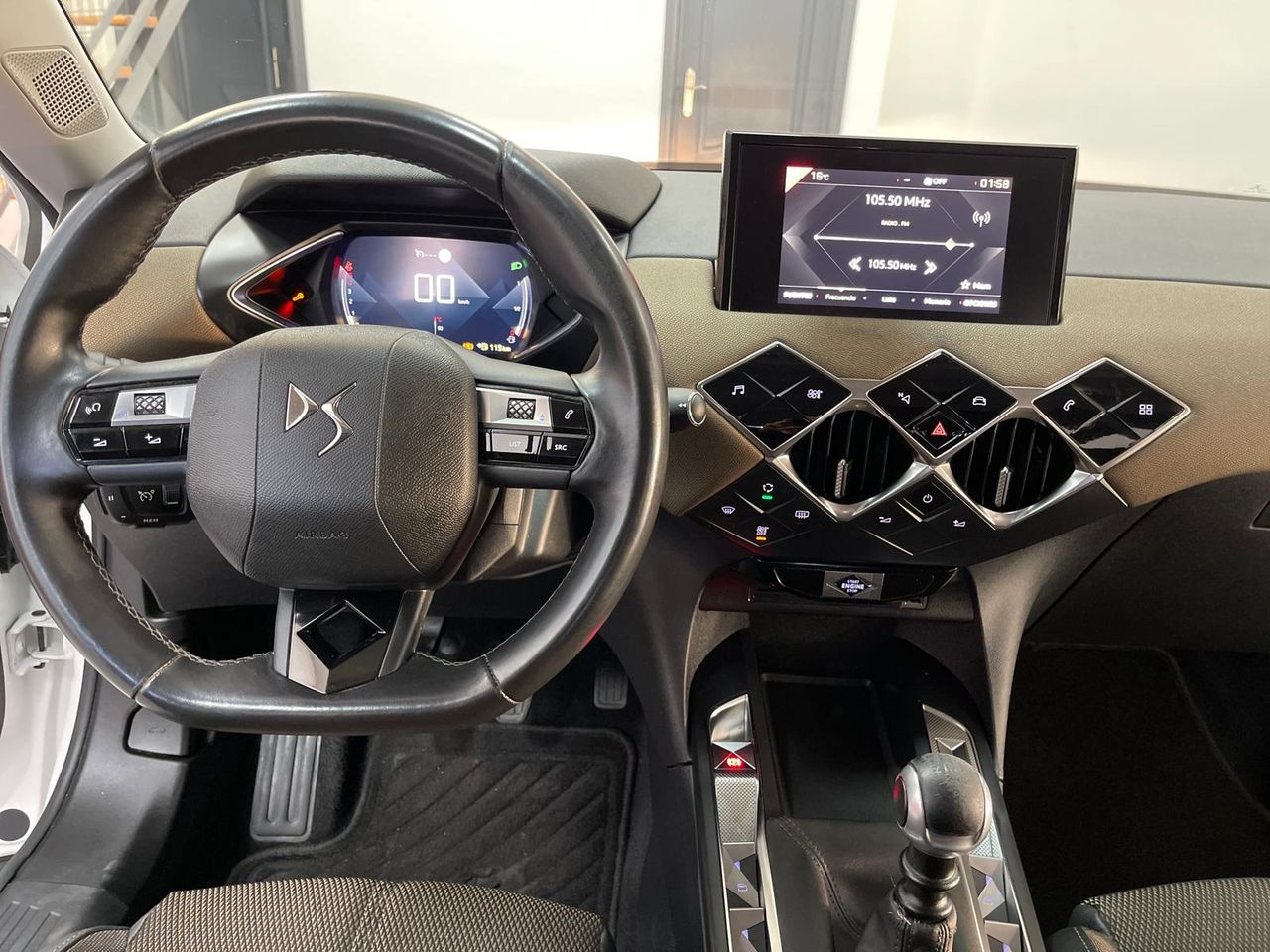 Foto DS Automobiles DS 3 7