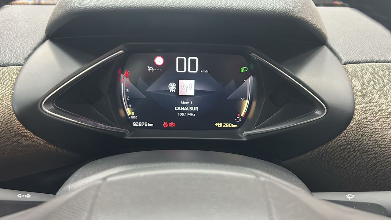 Foto DS Automobiles DS 3 35