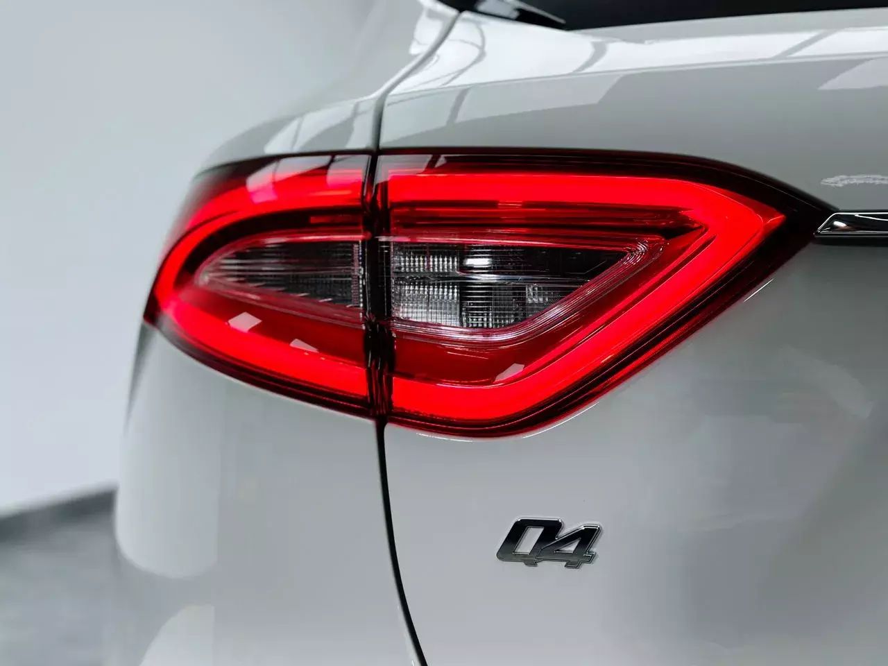 Foto Maserati Levante 33