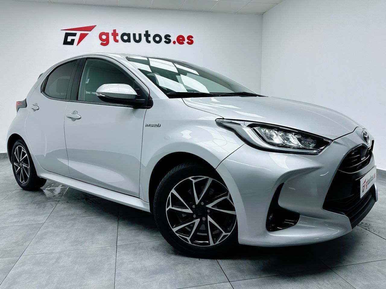 Foto Toyota Yaris 10