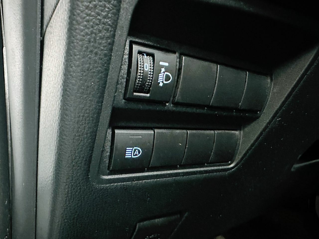Foto Toyota Yaris 15