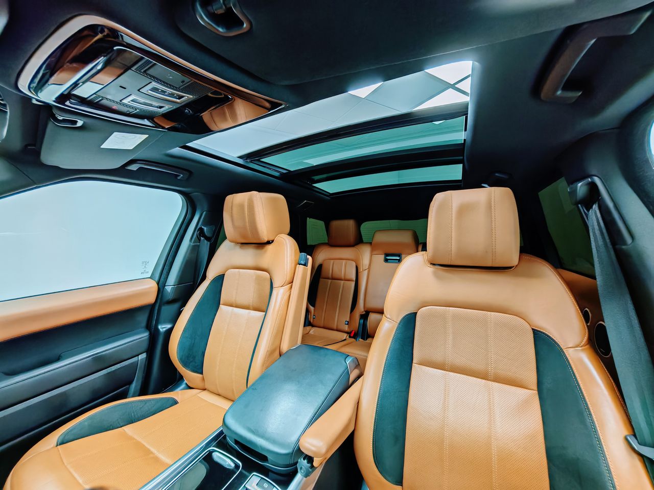 Foto Land-Rover Range Rover Sport 32