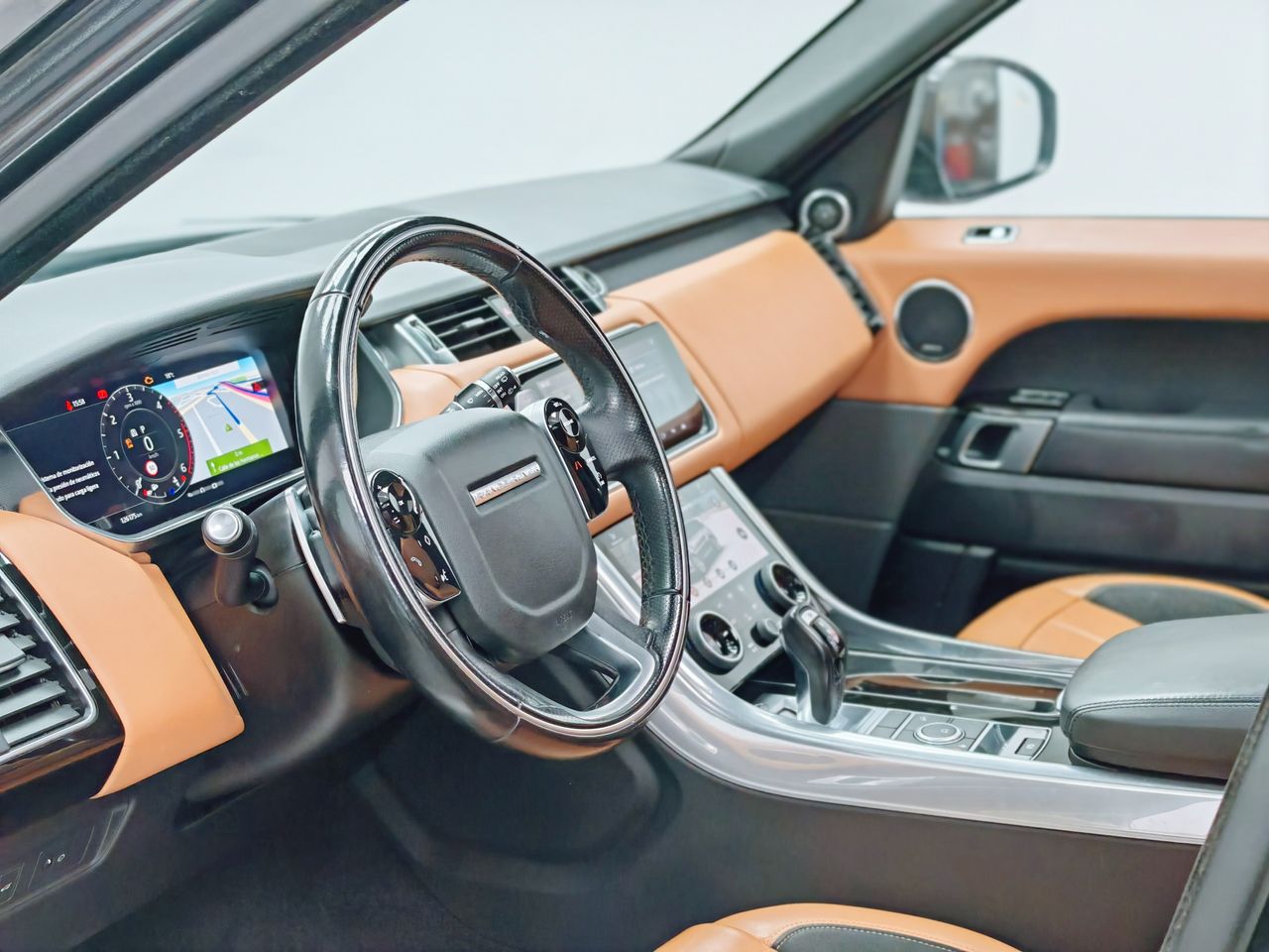 Foto Land-Rover Range Rover Sport 44